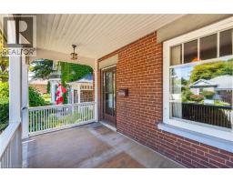 43 MCNAUGHTON Street - 4