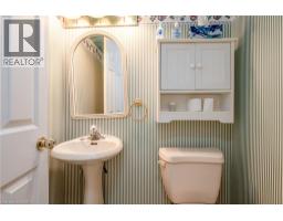 219 DEVERON Crescent - 26