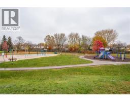 219 DEVERON Crescent - 45