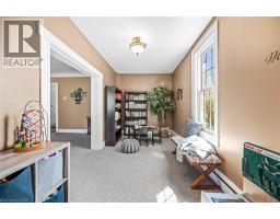 22 TOLHURST Avenue - 11