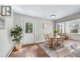 22 TOLHURST Avenue - 19