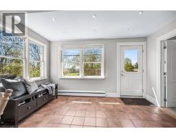 22 TOLHURST Avenue - 21