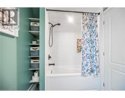 22 TOLHURST Avenue - 27