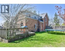 22 TOLHURST Avenue - 39