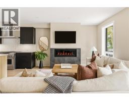 95 WILLIAM Street W - 13