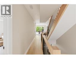 95 WILLIAM Street W - 23