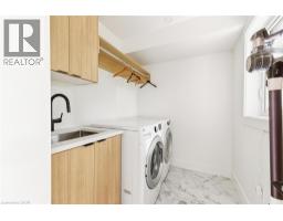 95 WILLIAM Street W - 28