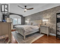 211 TERRACE WOOD Crescent - 21