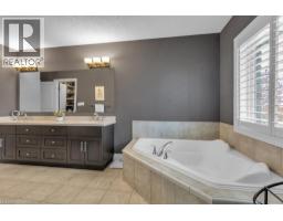 211 TERRACE WOOD Crescent - 25