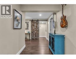 211 TERRACE WOOD Crescent - 37