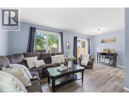 445 KINGSCOURT Drive UnitNo. 6 - 6