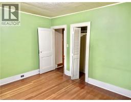 227 HEAD Street N - 12