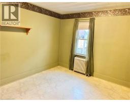 227 HEAD Street N - 13