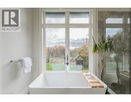 32 SUNNINGHILL Drive - 22