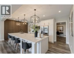 32 SUNNINGHILL Drive - 30