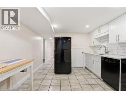 31 OAKWOOD Avenue - 32