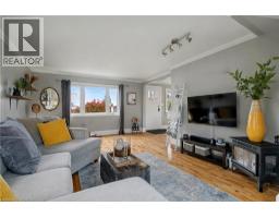 70 YOUNG Street - 12