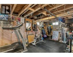 70 YOUNG Street - 24