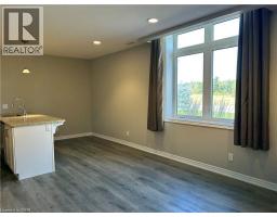 992 WINDHAM CENTRE Road UnitNo. 7 - 19