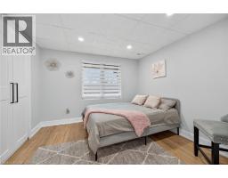 397 CAITHNESS Street E - 37