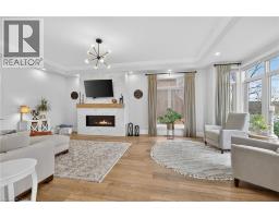 397 CAITHNESS Street E - 8