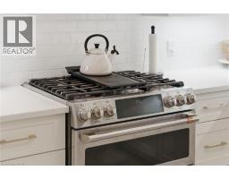 136 BRAEMAR Avenue - 19