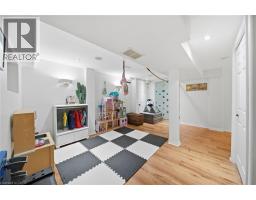 136 BRAEMAR Avenue - 33