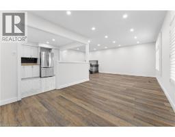 121 TOLLGATE Road - 12