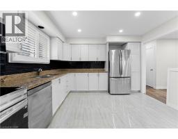 121 TOLLGATE Road - 14