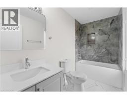 121 TOLLGATE Road - 24