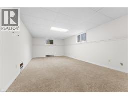 121 TOLLGATE Road - 32