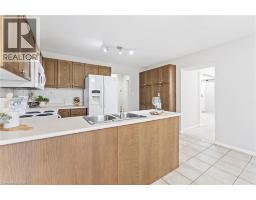 205 BRAITHWAITE Avenue - 18