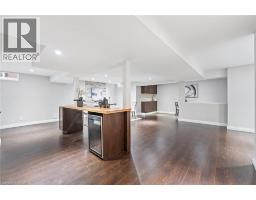 205 BRAITHWAITE Avenue - 33