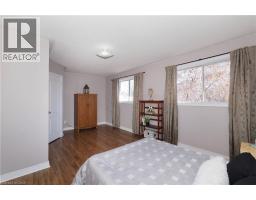 127 ESSEX POINT Drive - 22