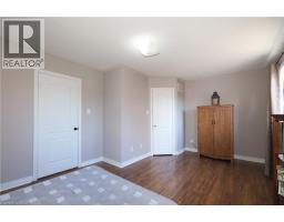 127 ESSEX POINT Drive - 25