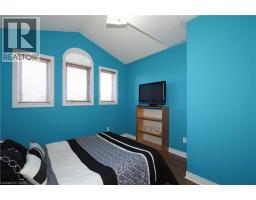 127 ESSEX POINT Drive - 30