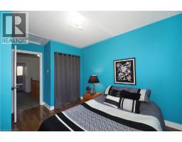 127 ESSEX POINT Drive - 31