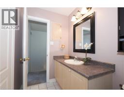 127 ESSEX POINT Drive - 33