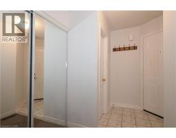 127 ESSEX POINT Drive - 5
