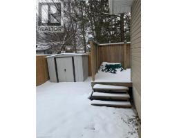 130 UNION Street W - 16