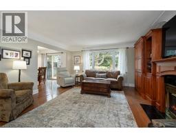 191 TERRENCE PARK Drive - 11