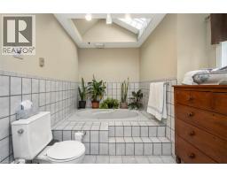 191 TERRENCE PARK Drive - 25