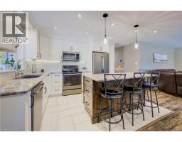 127 JANSEN Avenue - 12