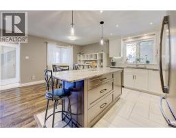 127 JANSEN Avenue - 14