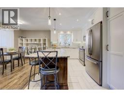 127 JANSEN Avenue - 16