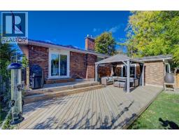 127 JANSEN Avenue - 37