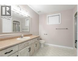 62 ORIOLE Crescent - 26