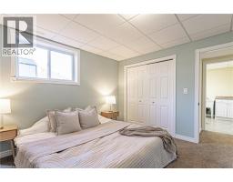 62 ORIOLE Crescent - 30