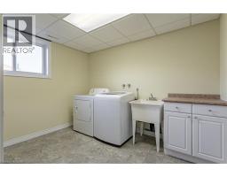 62 ORIOLE Crescent - 31