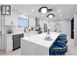 19 BROAD Street - 19